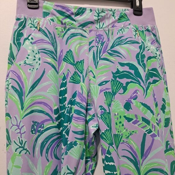 Lilly Pulitzer Tropical Print Leggings in Purple and Green - Picture 14 of 14